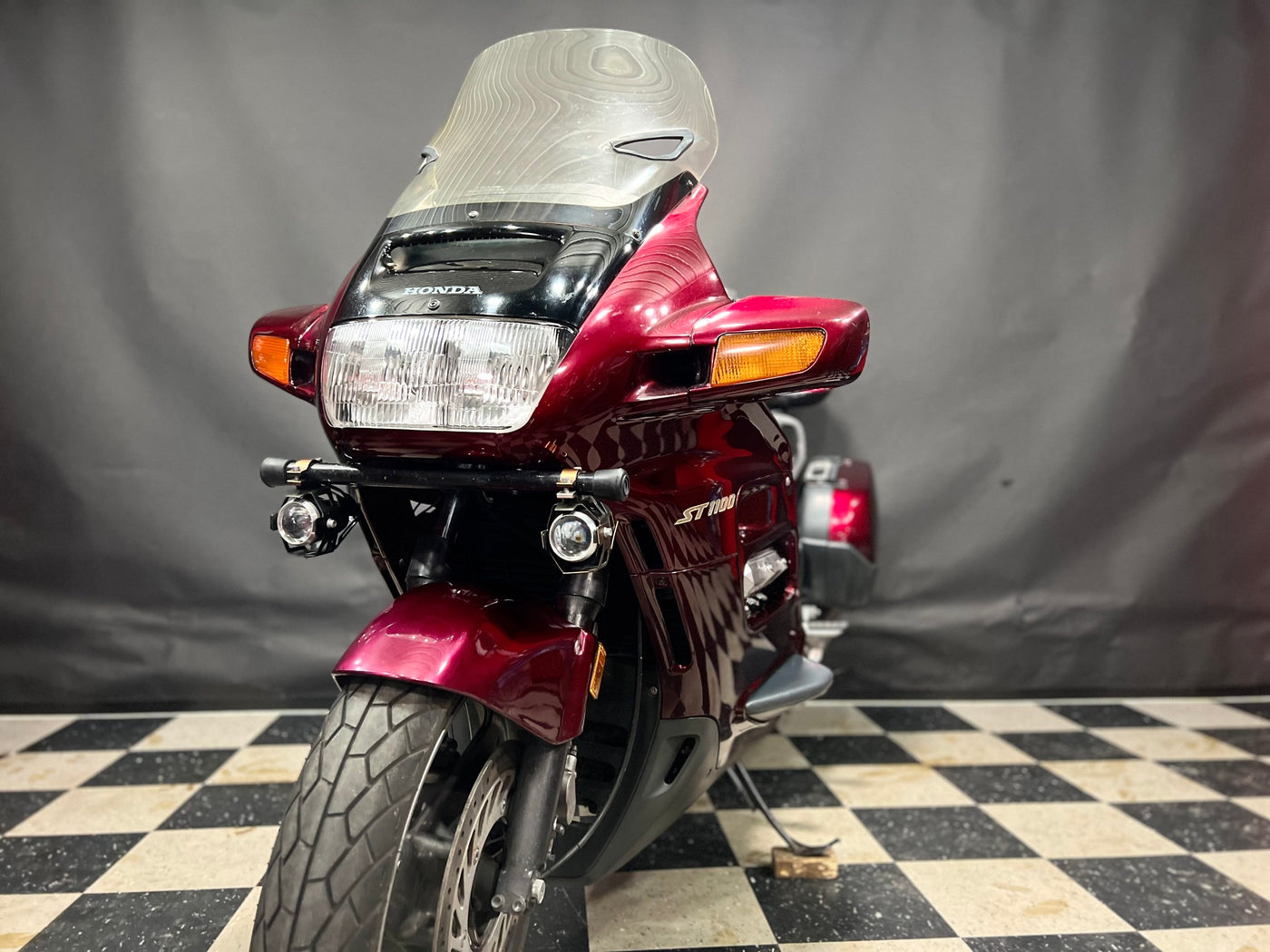 2001 Honda ST1100