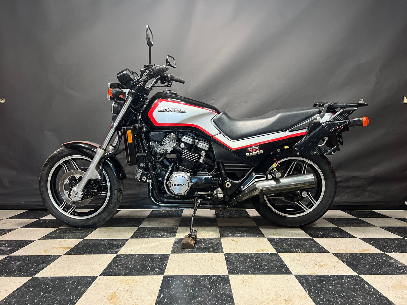 1984 Honda VF1100S SABRE
