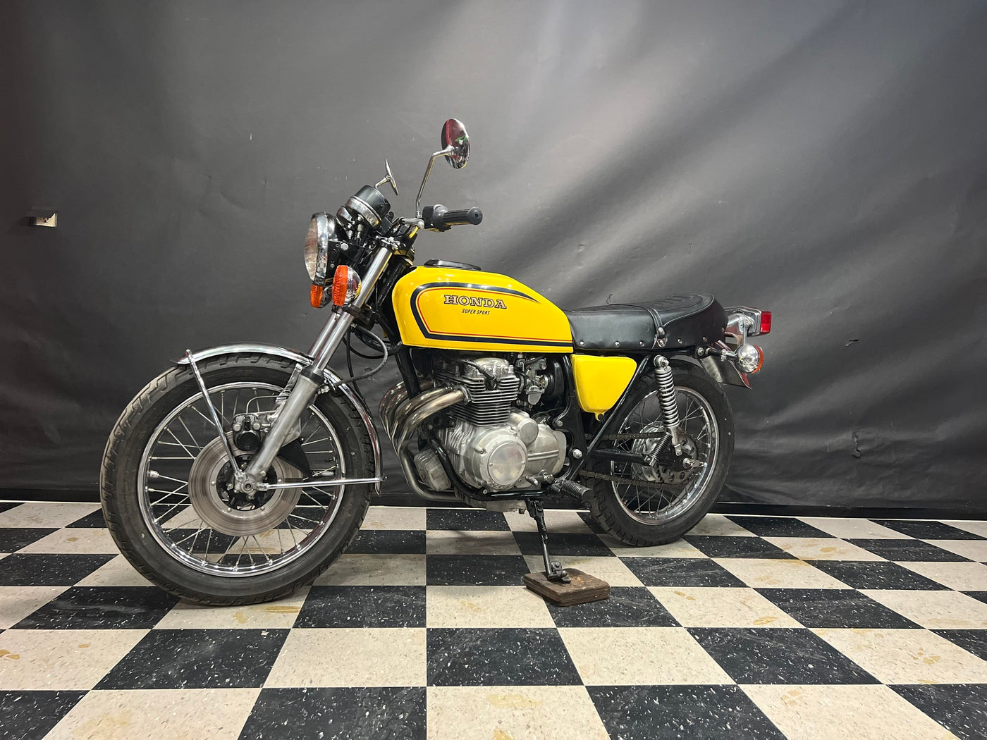 1977 Honda CB400F SUPER SPORT