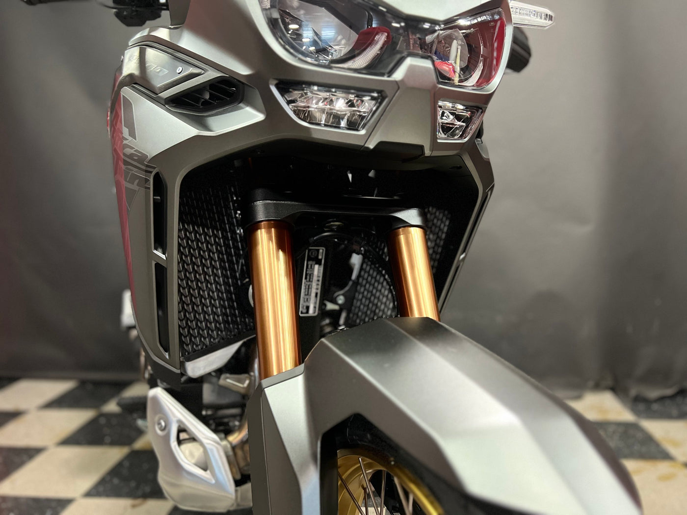 2023 Honda Africa Twin Adventure Sports DCT frais de transport et de préparation inclus