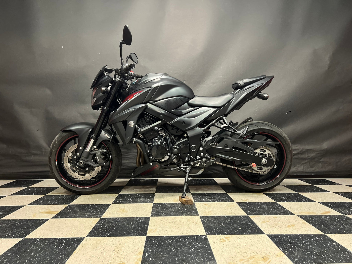 2018 Suzuki GSX-S 2018 Suzuki GSX-S