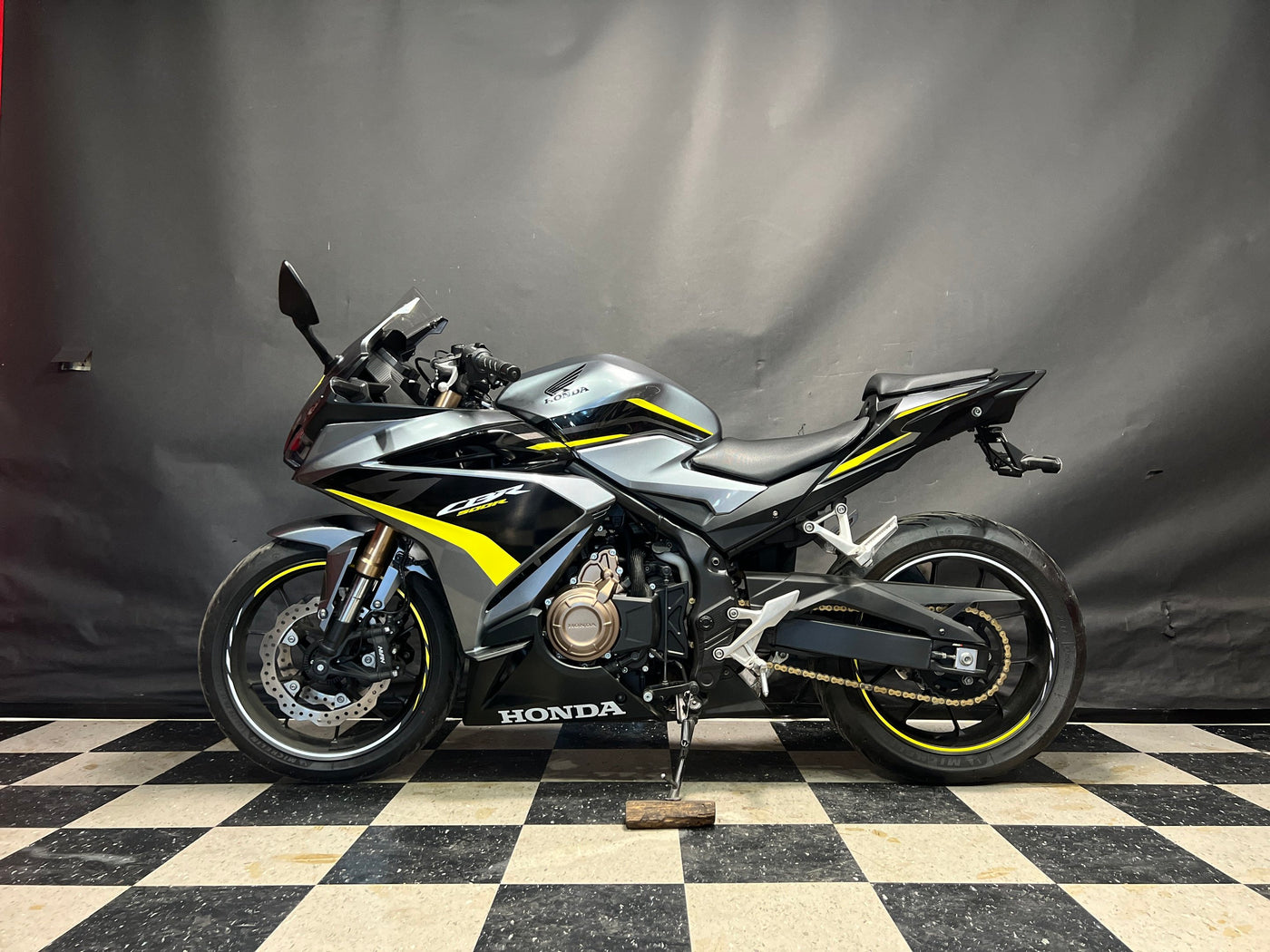 2022 Honda CBR500RA