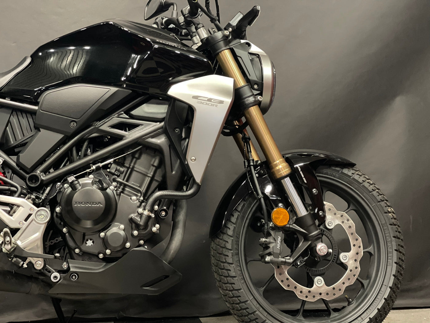 2022 Honda CB300R Spécial édition OFF ROAD