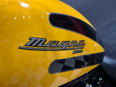 1997 Honda V45 Magna VF750C